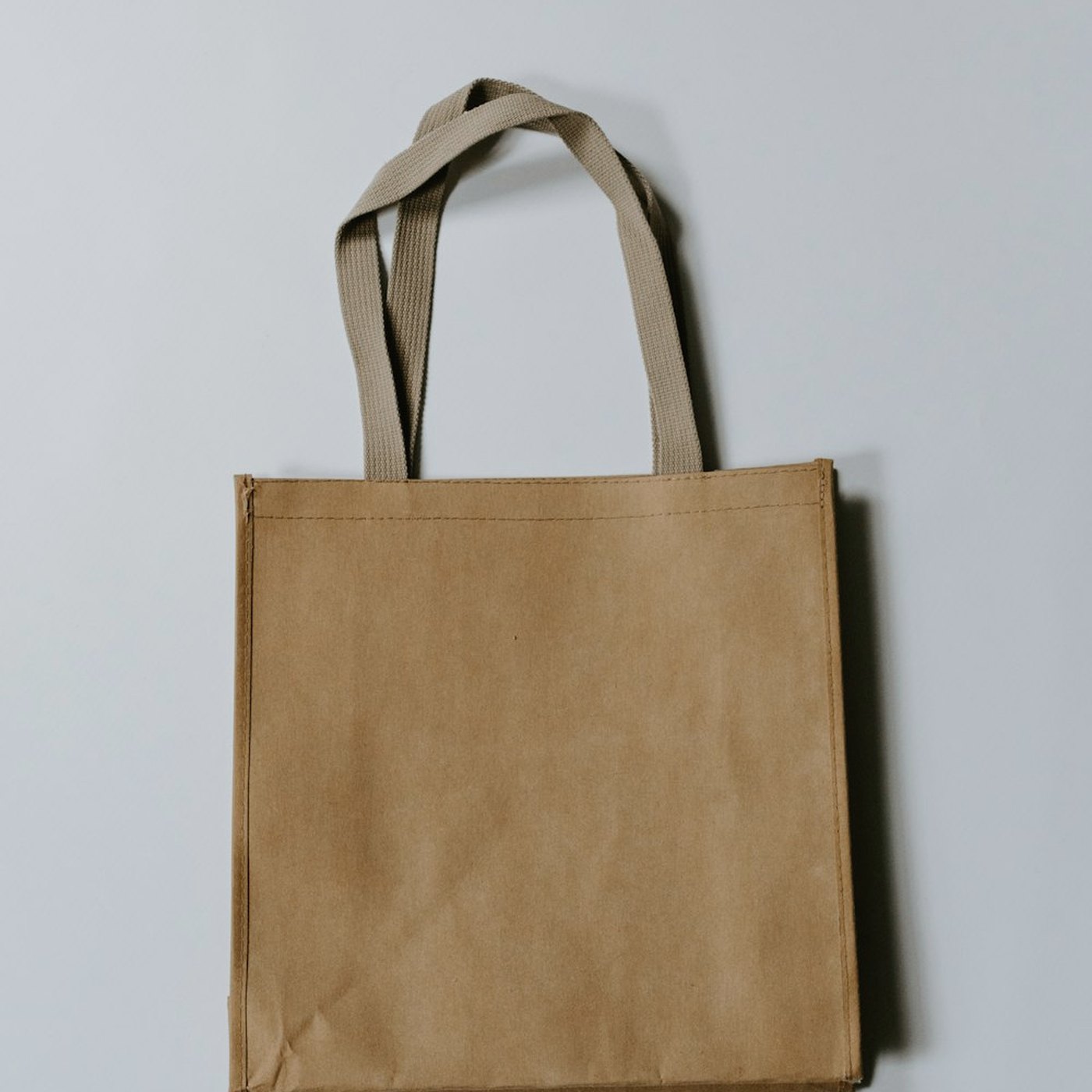 Plain kraft shopping bag